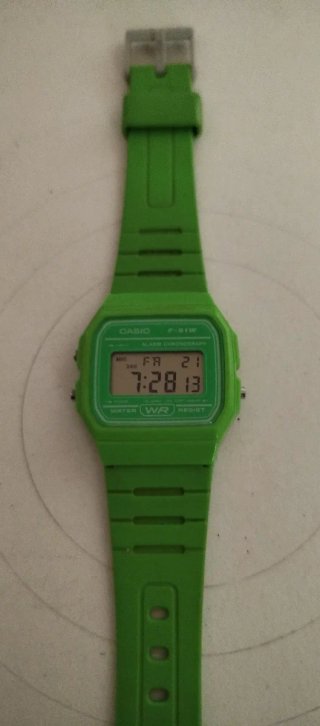 Reloj Casio F-91W Verde