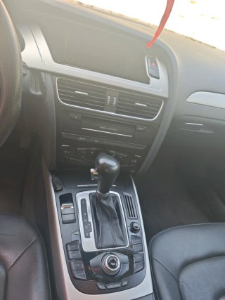 Audi A4 Allroad 2011