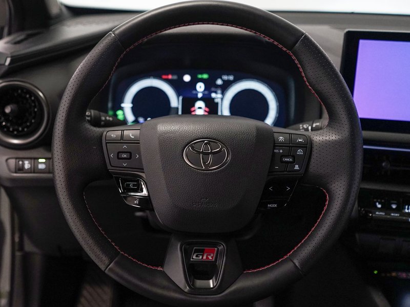 Toyota C-HR 200H GR SPORT + Skyiew AWD-i 2025, foto 14