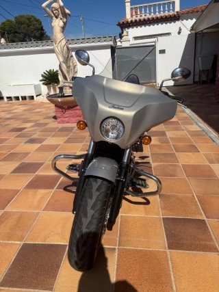 Indian Scout Moto Cruiser