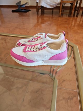 Zapatillas Deportivas Blancas y Rosas 40