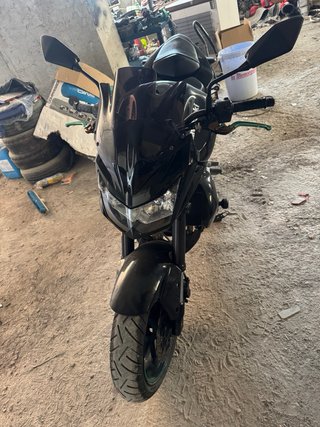 Kawasaki Z750 Naked Negra