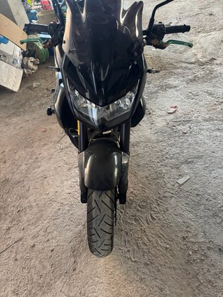 Kawasaki Z750 Naked Negra