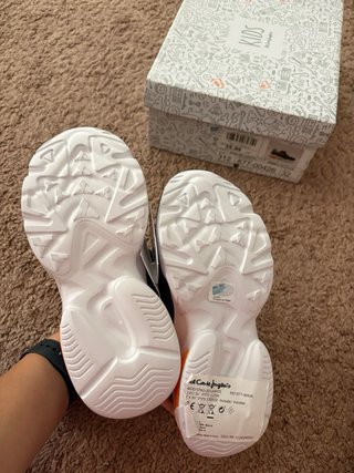 Zapatillas con luces para niño talla 32