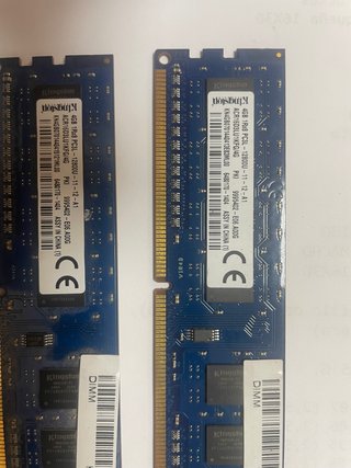 2x Kingston 4GB DDR3 PC3L-12800U RAM