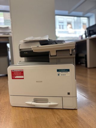 Stampante multifunzione Ricoh MP C307SP