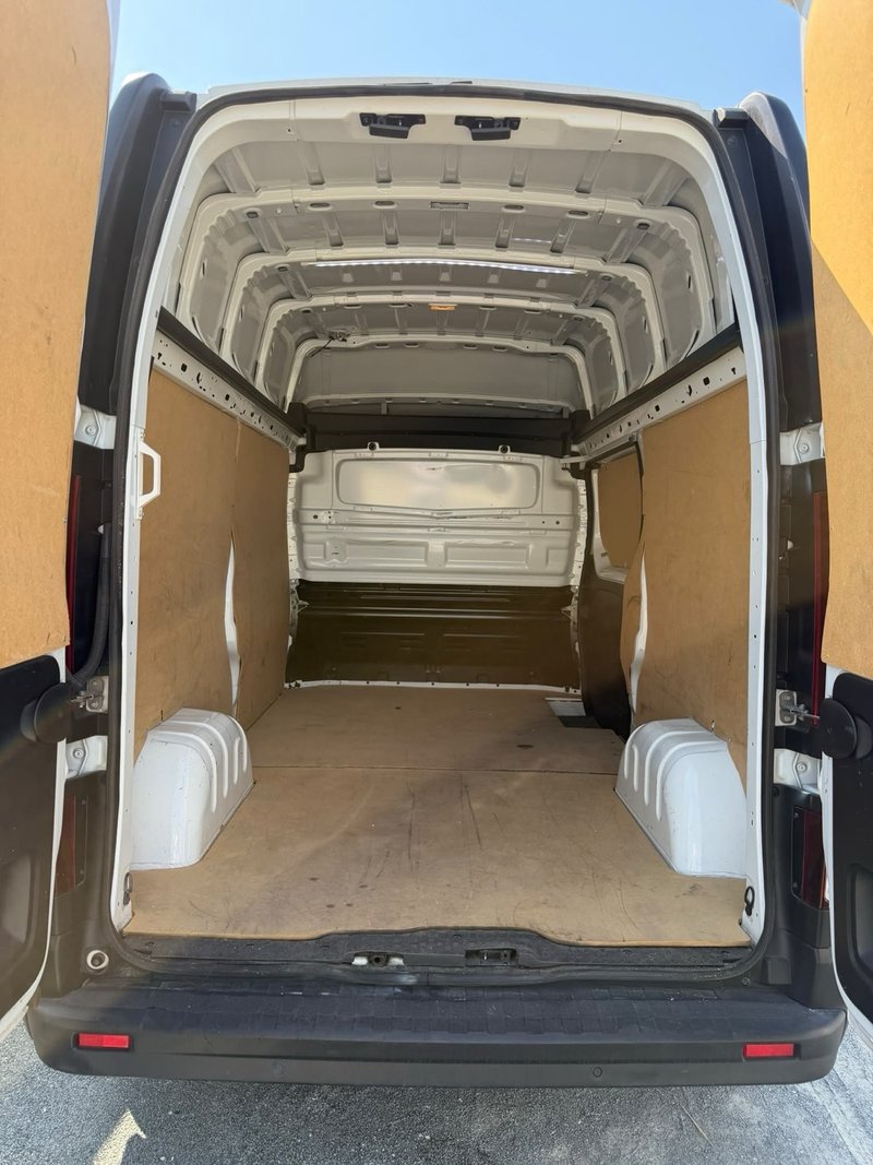 Renault Trafic 2022, foto 8