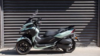 Yamaha Tricity 300 2025 Verde