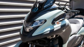 Yamaha Tricity 300 2025 Verde