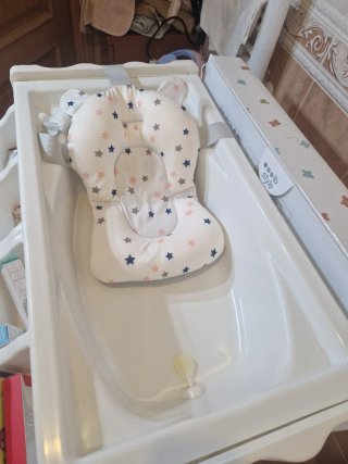 Cambiador bañera bebé con medidor