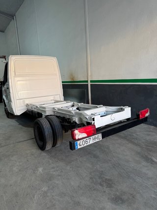 Camion Mercedes-Benz Sprinter y se carroza agusto