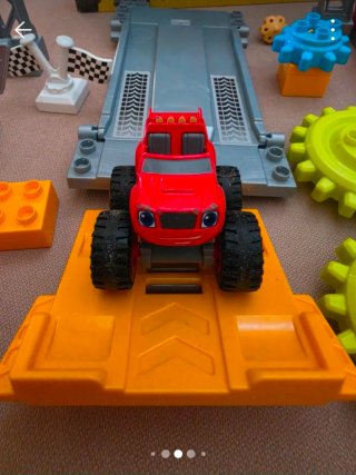 Circuito Blaze y los Monster Machines