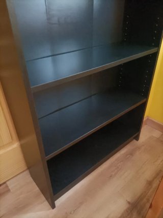 Estantería Alta Negra