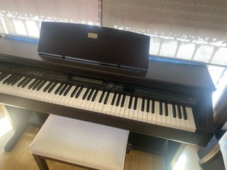 Piano Digital Celviano. CASIO