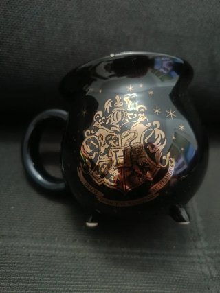 Varitas, collar y taza de Harry Potter