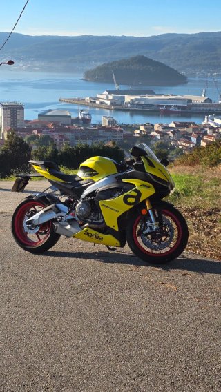Aprilia RS660 100cv | 2022 | Acid gold