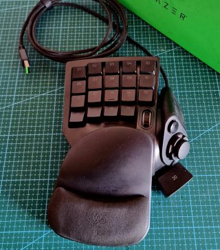 Razer Tartarus V2 Teclado Gaming Mecha-Membrane