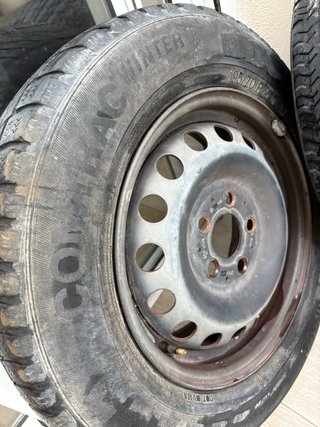 4 Ruedas 195/70 R15C con Llantas