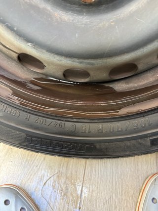 4 Ruedas 195/70 R15C con Llantas