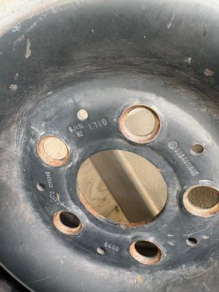 4 Ruedas 195/70 R15C con Llantas
