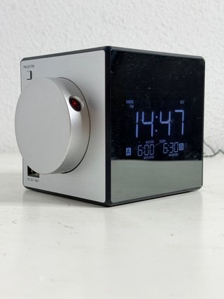 Radio Reloj Despertador SONY ICF C1 PJ