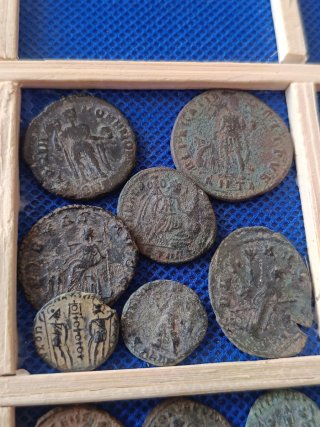 Lote de 30 Monedas Romanas Antiguas