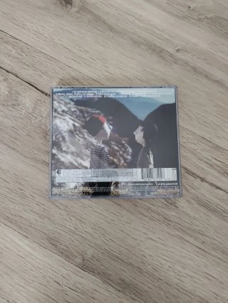 CD Amaral - Pájaros en la cabeza