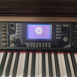 Piano Digital Yamaha Clavinova CVP-301