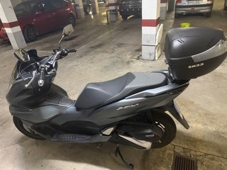 Honda PCX 125 Gris