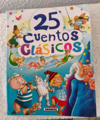 Libro de cuentos clásicos, Susaeta. Sin estrenar
