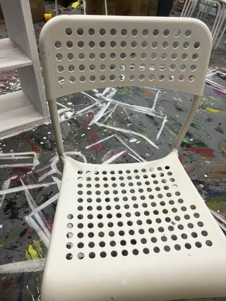 Silla Ikea Blanca Plástico y Metal