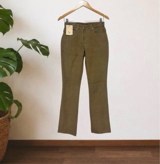 Talla 38. Pantalón pitillo de pana IW Jeans.