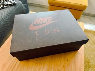 Nike Jordan 4 London