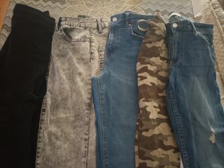 Pantalones de mujer varios estilos