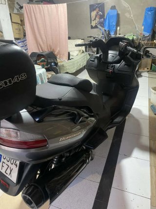 Suzuki Burgman 650.permuto por furgoneta pequeña