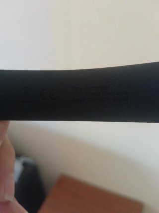 Auriculares Sony con Cable Negros