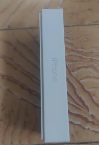 Caja iPhone 14
