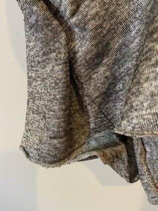 Blusa sin mangas gris