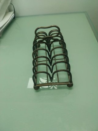 Tostador de metal para mesa