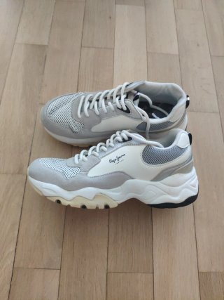 Zapatillas Pepe Jeans Blancas y Grises