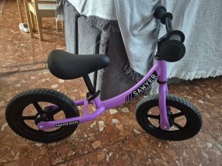 Bicicleta de equilibrio Sawyer morada