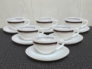 Set de 6 Tazas con Plato