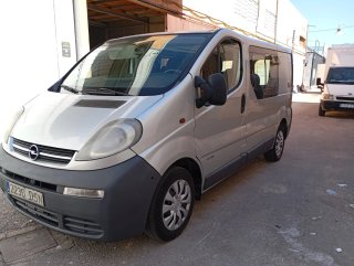 Opel Vivaro 2006