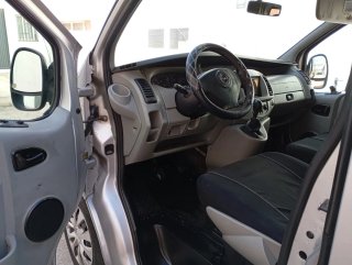 Opel Vivaro 2006