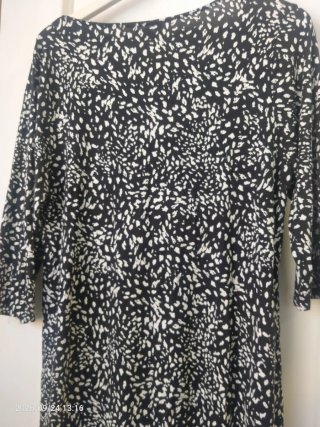 Blusa Curvy Talla L Estampado Blanco y Negro