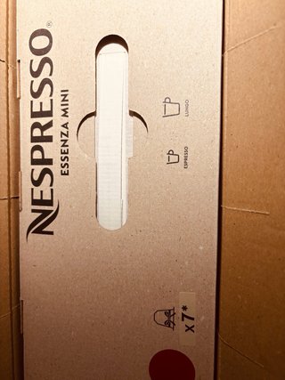 Nespresso Essenza Mini Roja Ruby Nueva