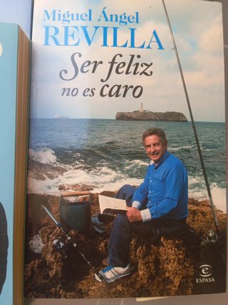 Varios
