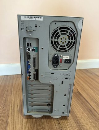 Ordenador IBM Aptiva Pentium II 333 MHz