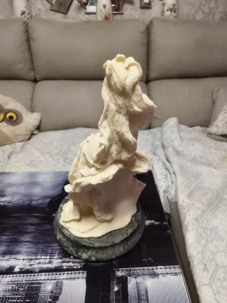 Figura de Alabastro
