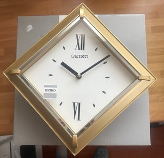 Reloj de Pared Seiko con Péndulo